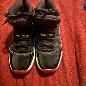 Air Jordan 11 retro bred